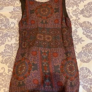 Medium pattern dress